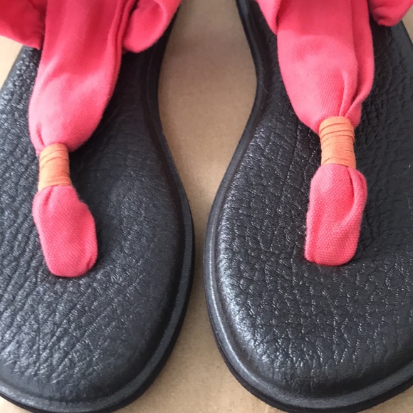 SANUK YOGA SLINGS - Picture 2 of 5